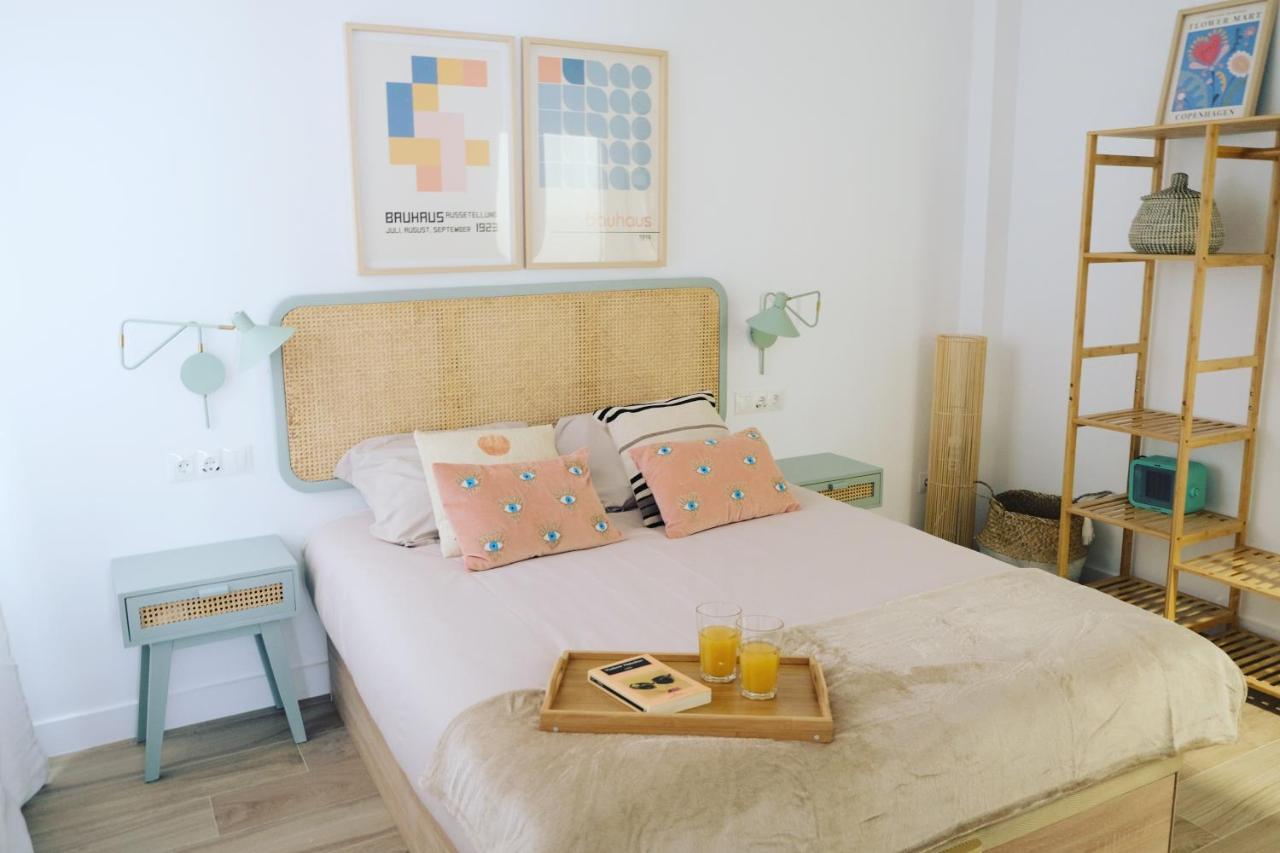 Bright And Modern Apartment In Bilbao City Center Екстериор снимка